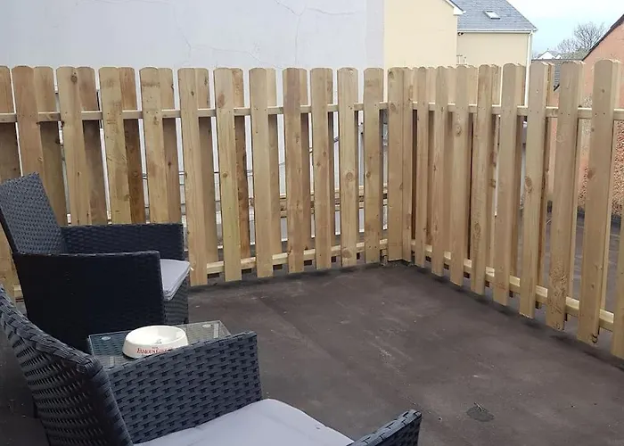Ardara Town Centre 2 Bed ドネゴール