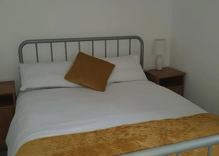 Ardara Town Centre 2 Bed ドネゴール